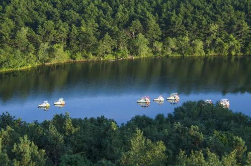 免費(fèi)入園 關(guān)注凈月潭微信,線上預(yù)約,無(wú)需排隊(duì)